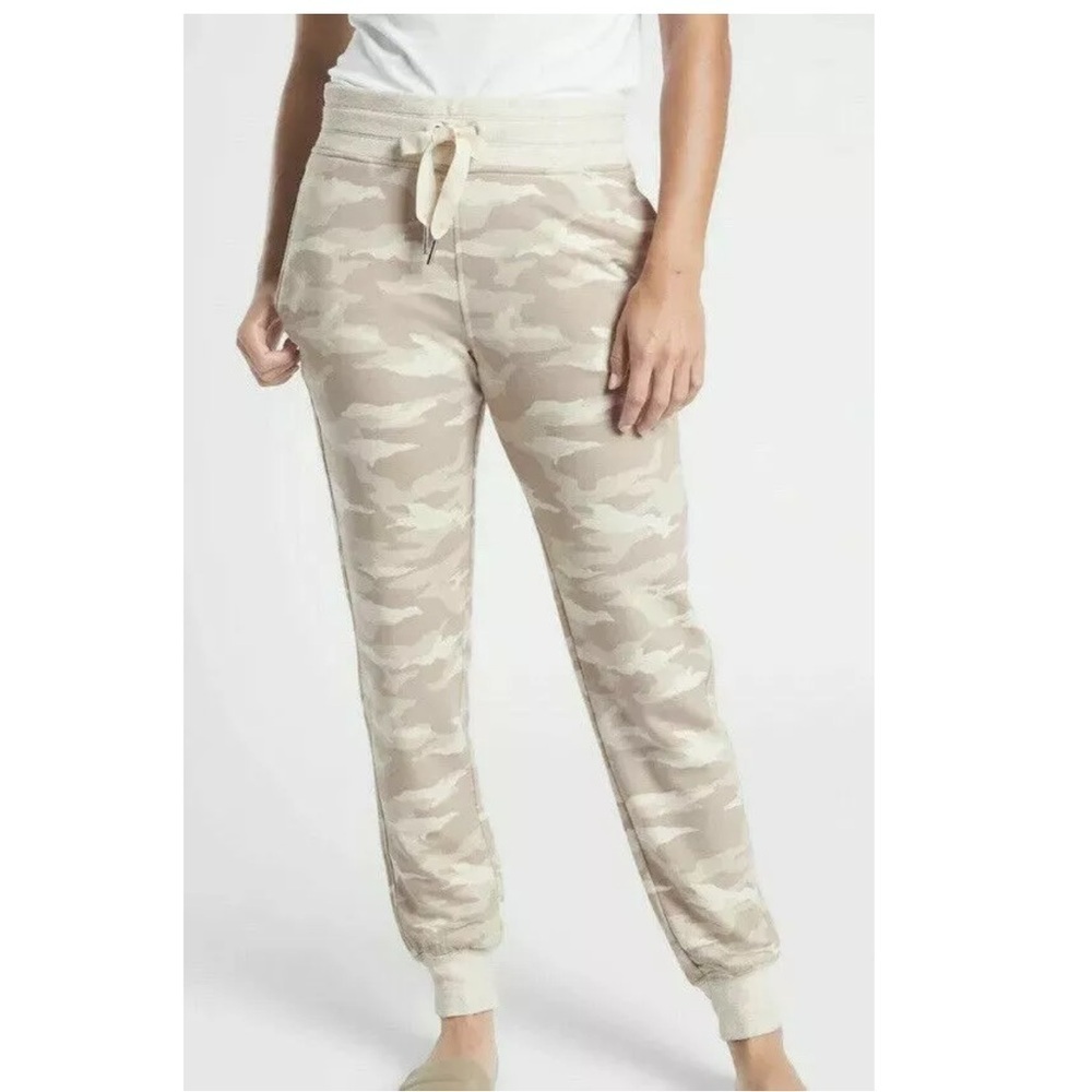 Athleta 2X Printed Balance Jogger Athleisure Sweatpant Pant #599751 Camo